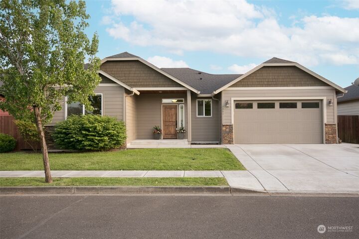 2009 NW 17th Street  Battle Ground WA 98604 photo