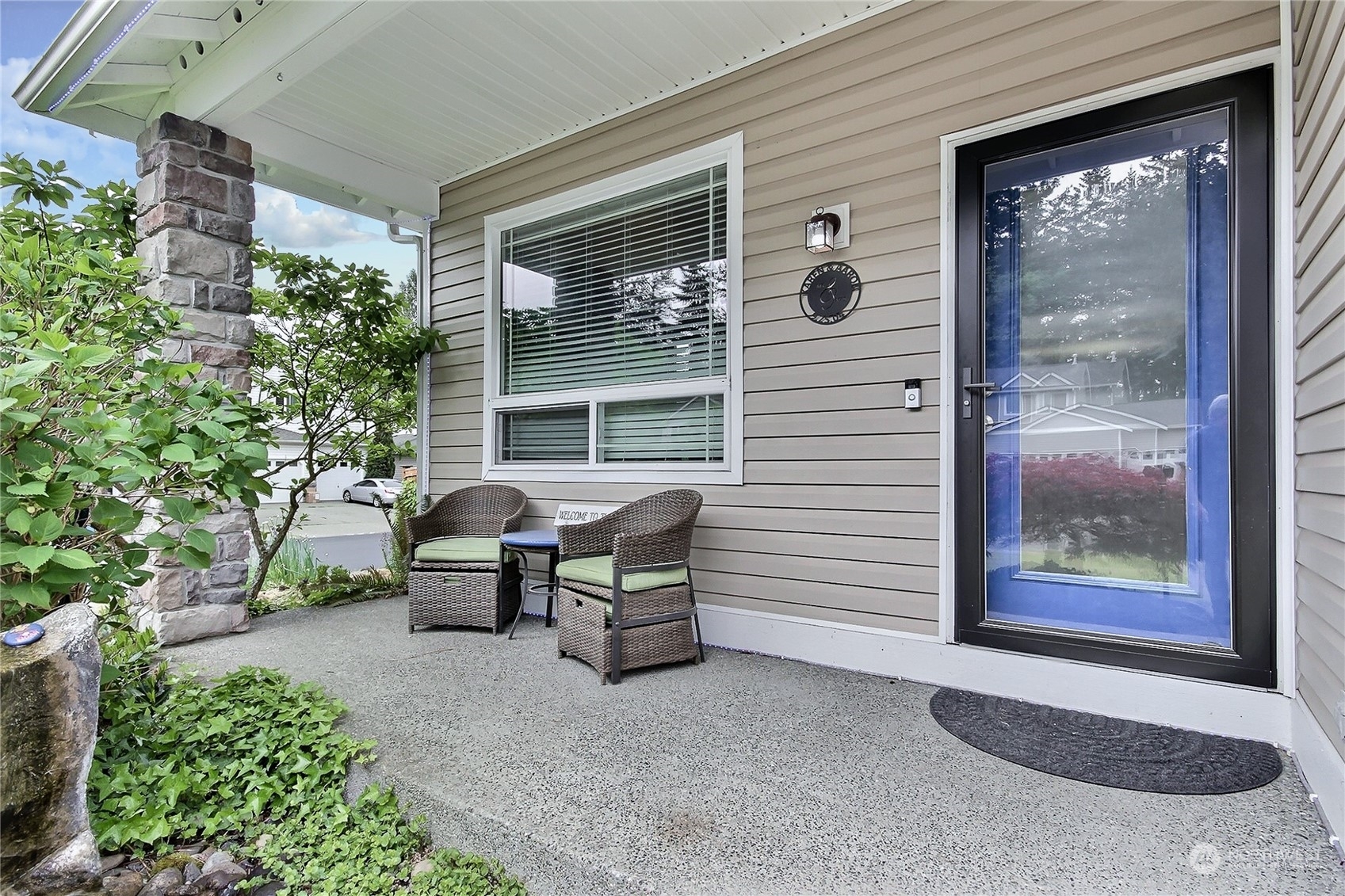 Property Photo:  15914 125th Avenue Ct E  WA 98374 