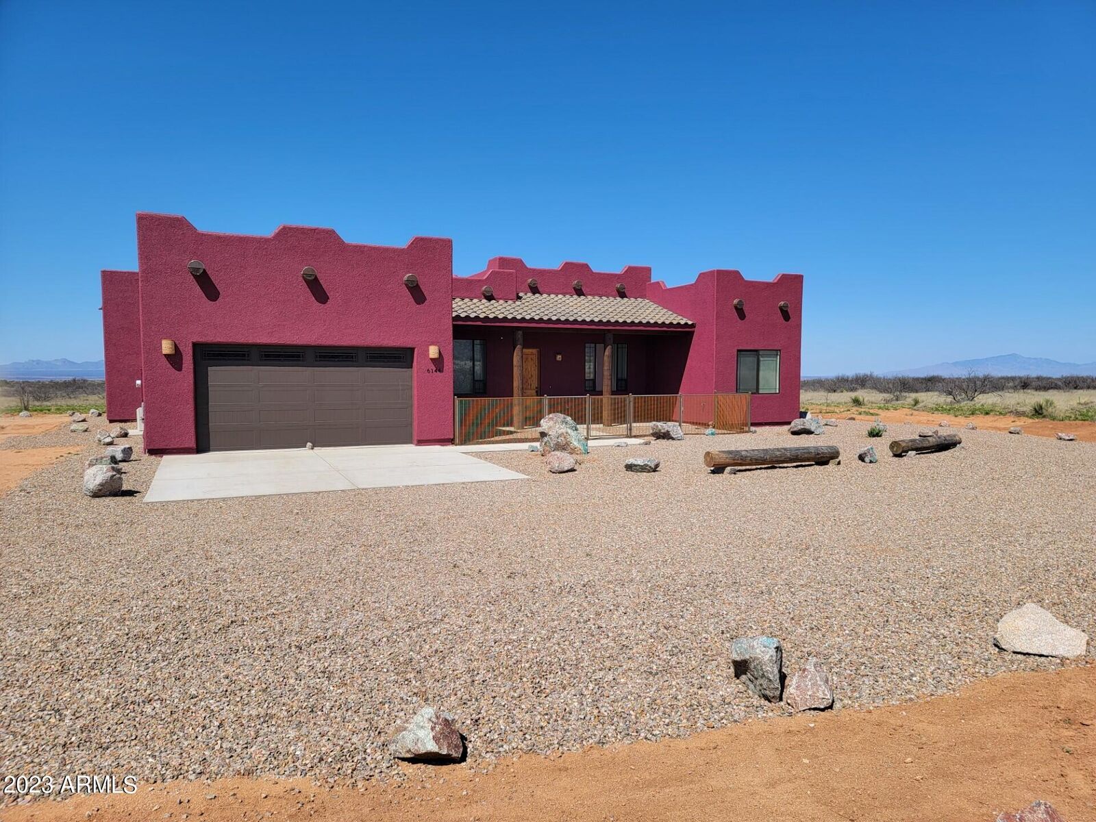 Property Photo: 6144 N Naiche Road AZ 85630