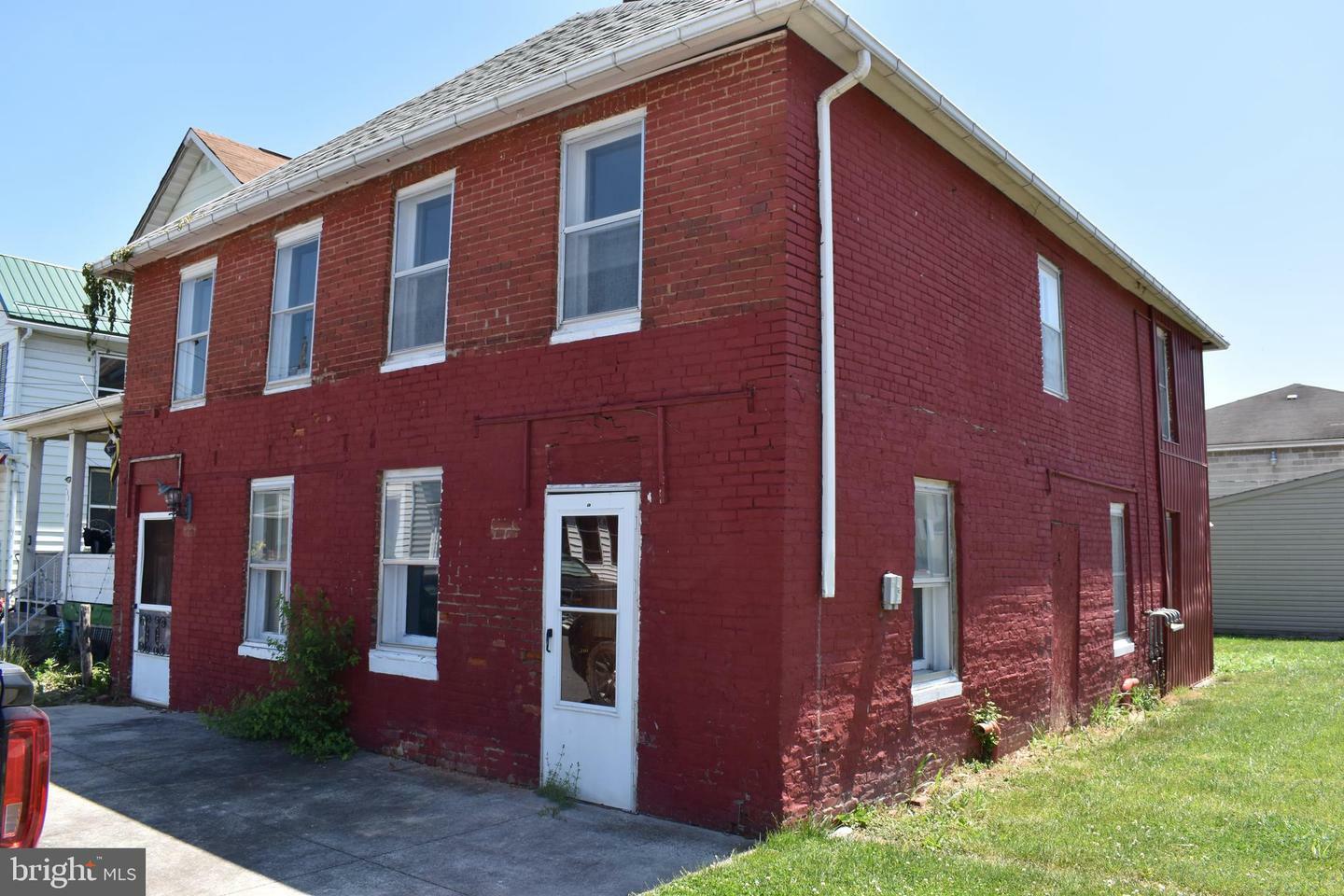 Property Photo: 209 Blocker Street 70 WV 26753