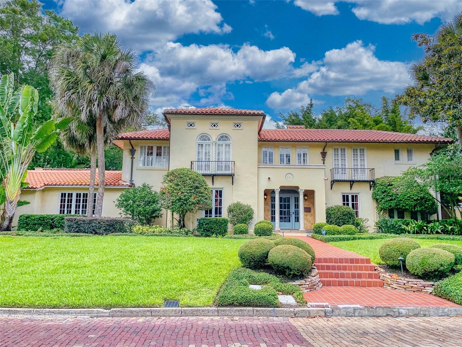 Property Photo: 331 Cherokee Drive FL 32801