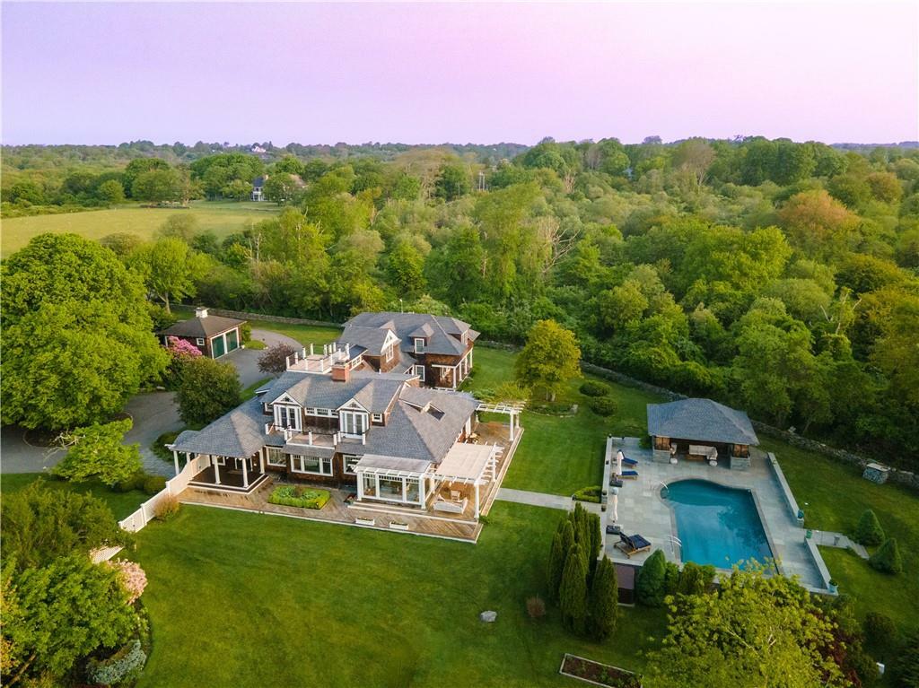 Property Photo: 664 Third Beach Rd RI 02842