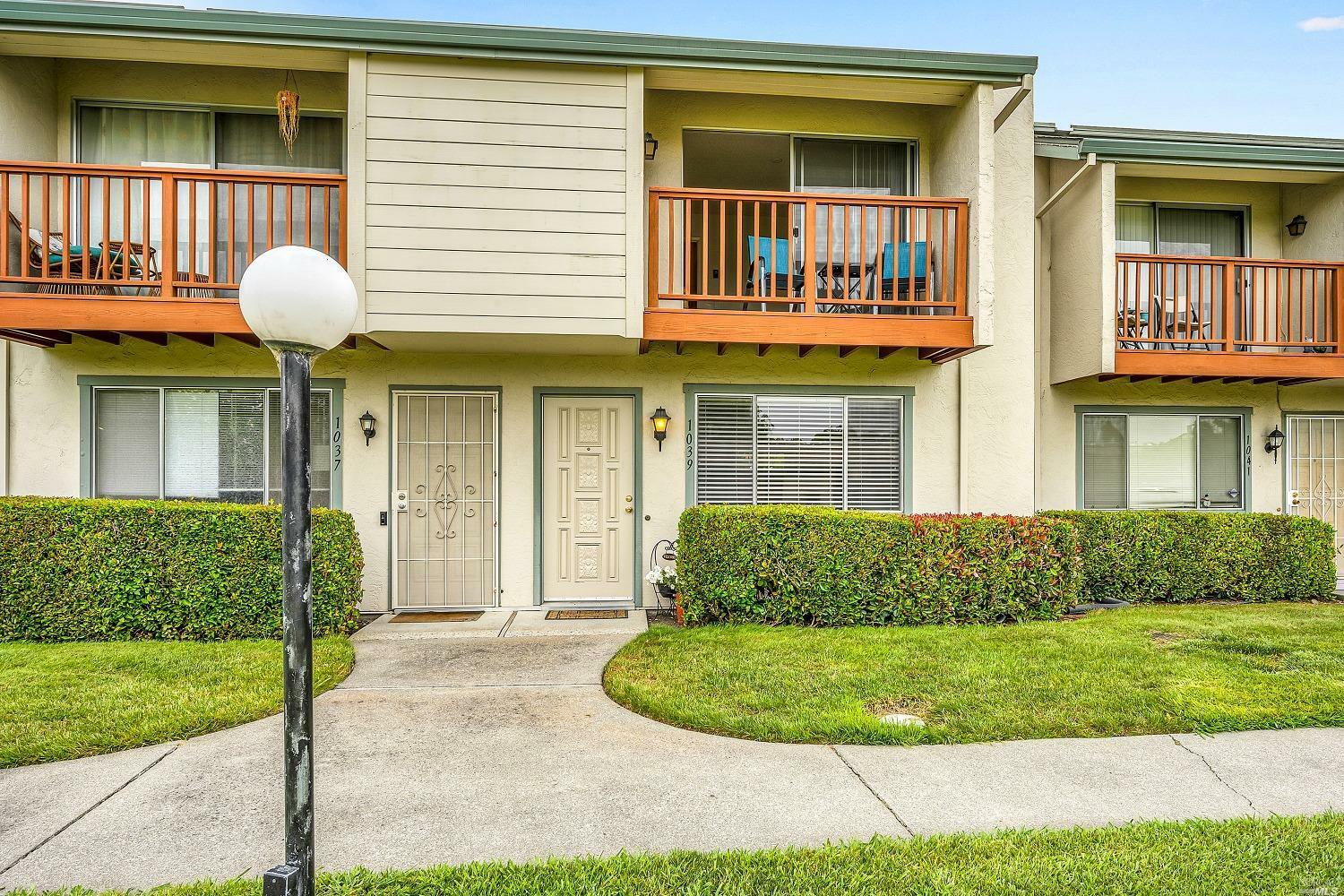1039 Golf Course Drive  Rohnert Park CA 94928 photo