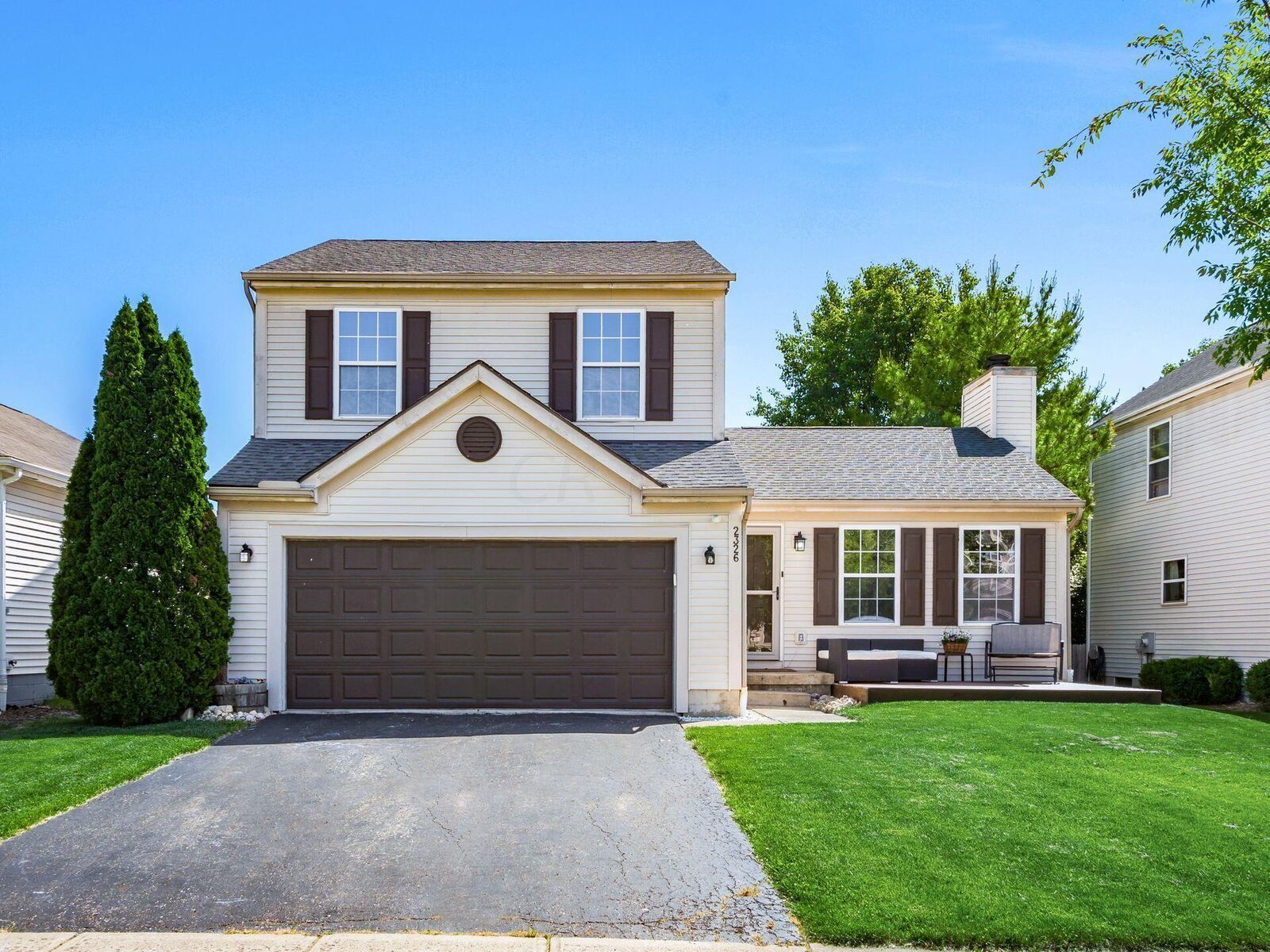 Property Photo:  2326 Hetter Street  OH 43228 