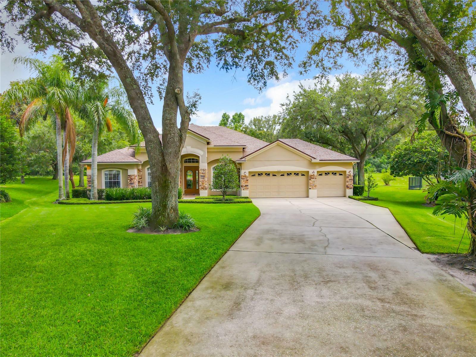 Property Photo:  3620 Tayside Court  FL 32712 