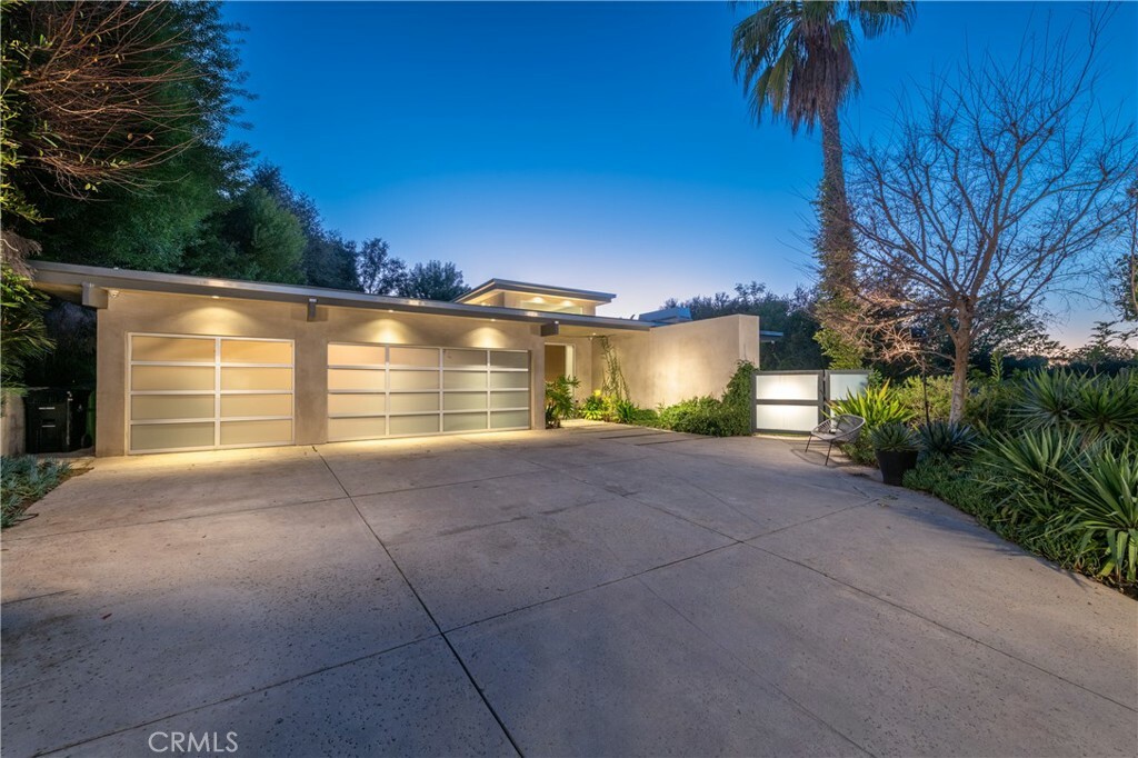 3371 Alana Drive  Sherman Oaks CA 91403 photo