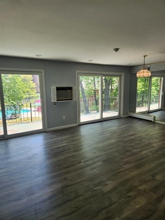 Property Photo: 48 Fernview Ave 12 MA 01845