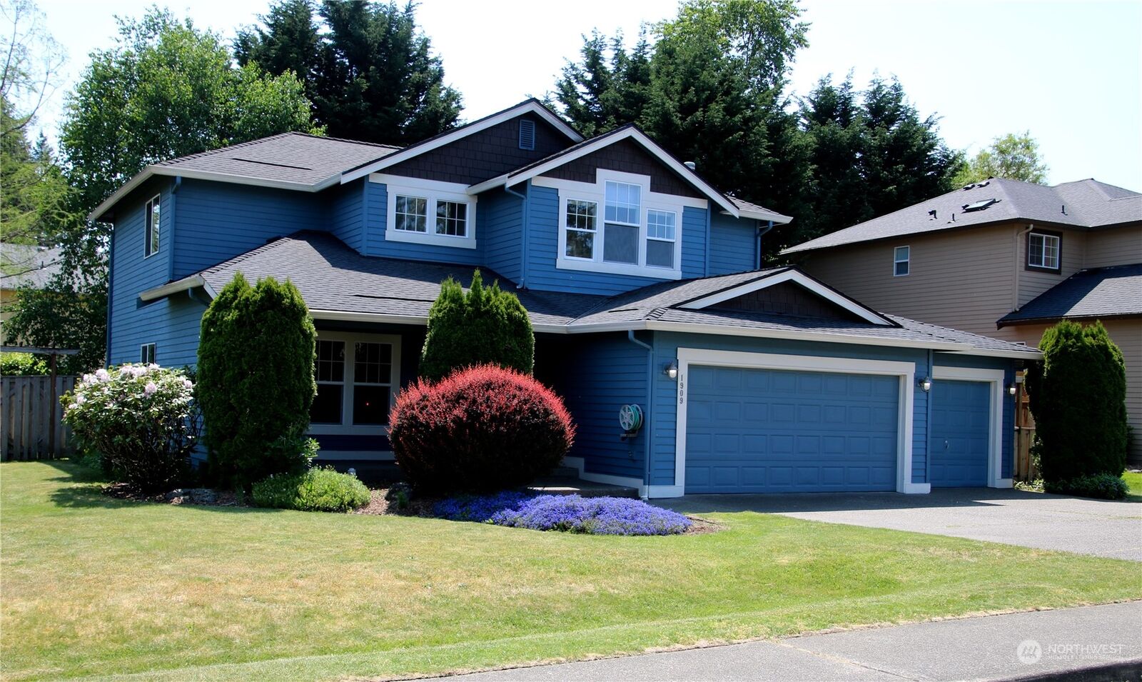 5 bed Olympia home for sale 1909 14th Avenue SW, Olympia, WA 98502