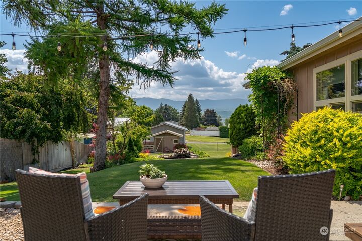 Property Photo: 2202 3rd Street NE WA 98802