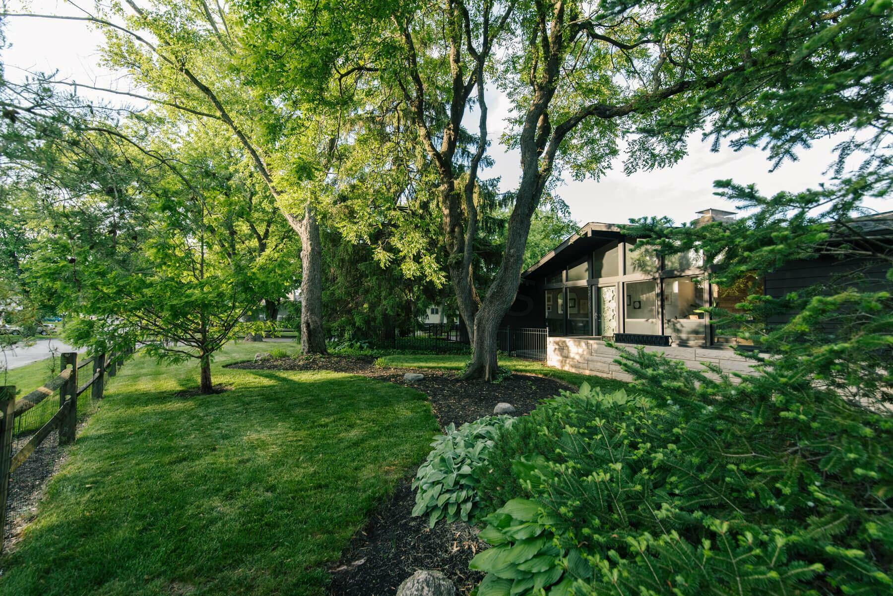 Property Photo:  4318 Kendale Road  OH 43220 