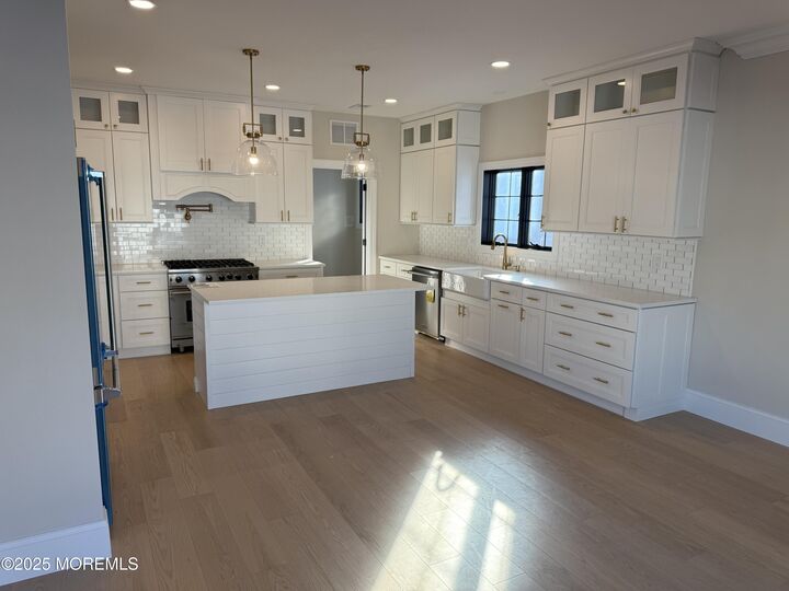 Property Photo:  1611 Ocean Avenue  NJ 08742 