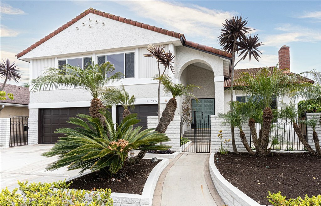 Property Photo:  9892 Hot Springs Drive  CA 92646 