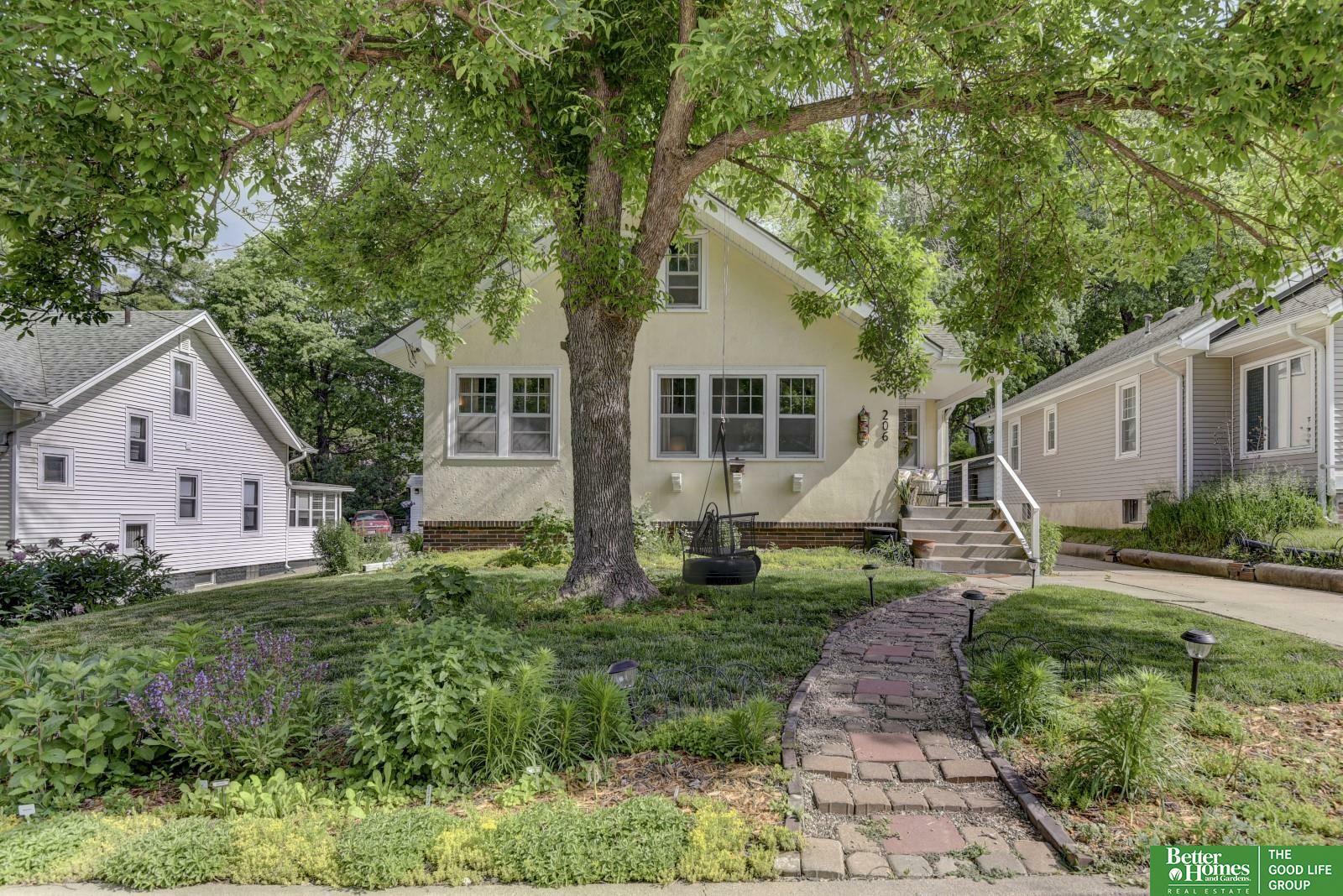 Property Photo:  206 Locust Lodge Avenue  NE 51503 