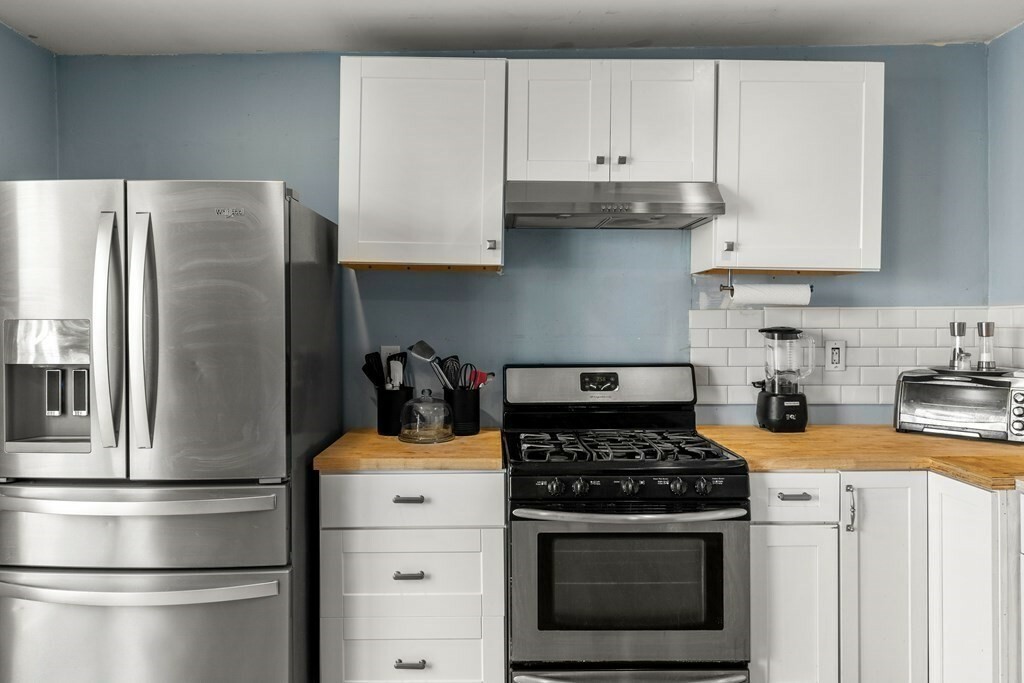 Property Photo: 40 Vale St MA 02119