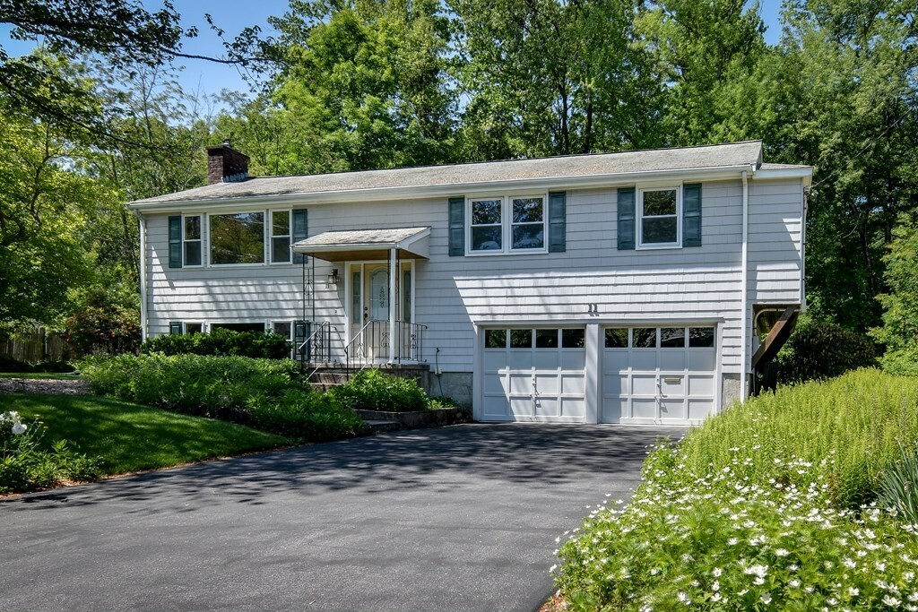 Property Photo:  11 Woodmere Road  MA 01701 