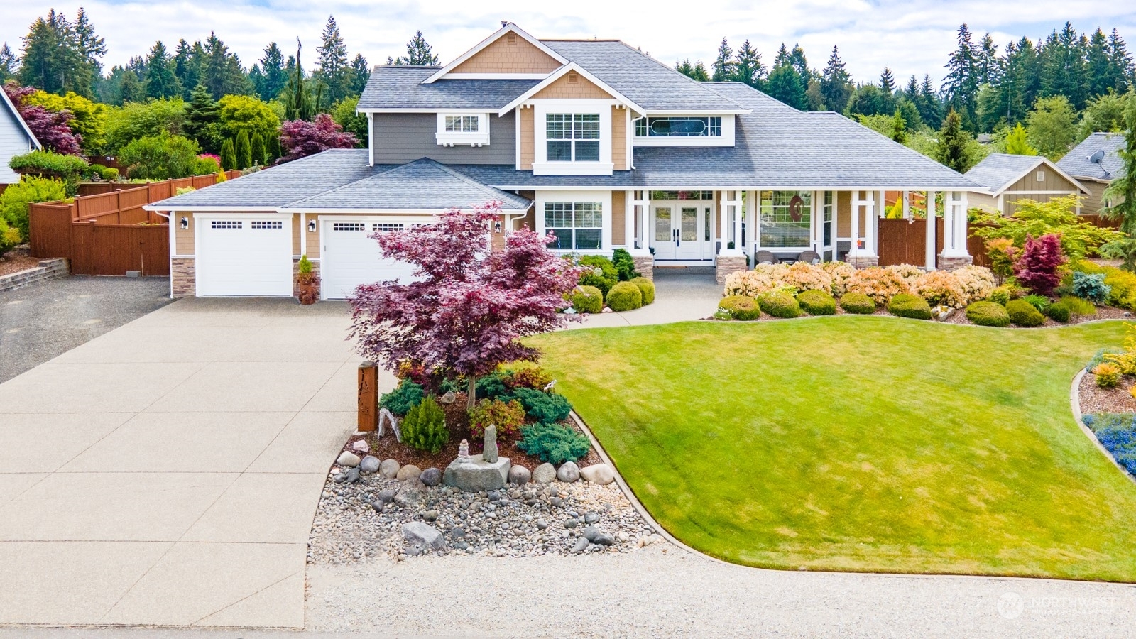 Home for sale in Olympia 6946 47th Avenue NE, Olympia, WA 98516