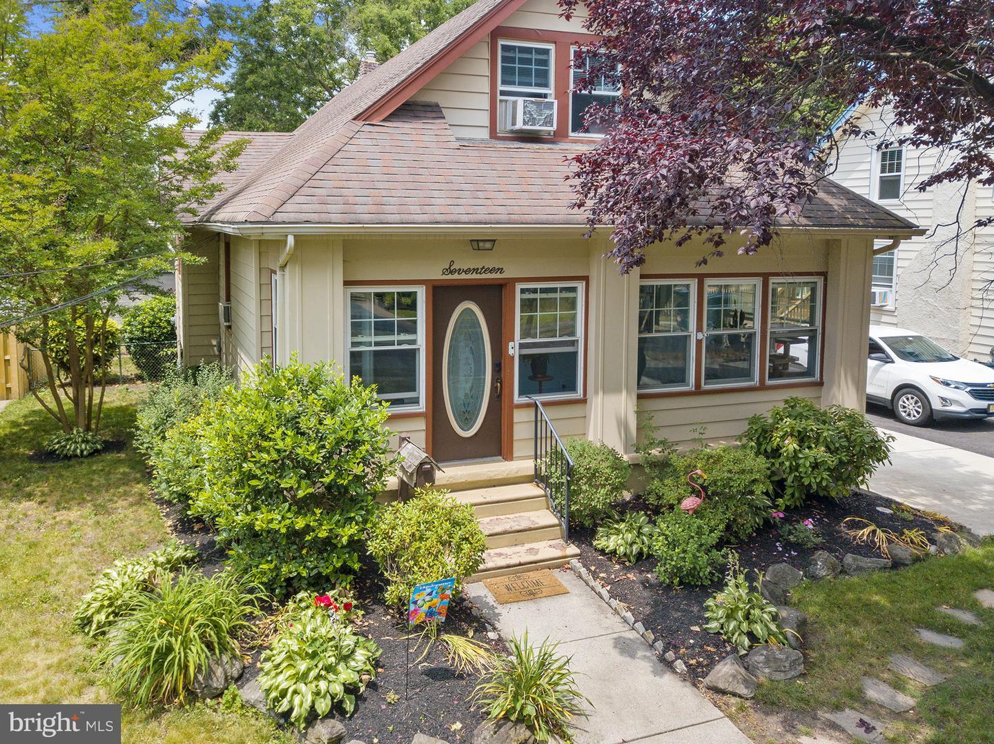 Property Photo: 17 E Palmer Avenue NJ 08108