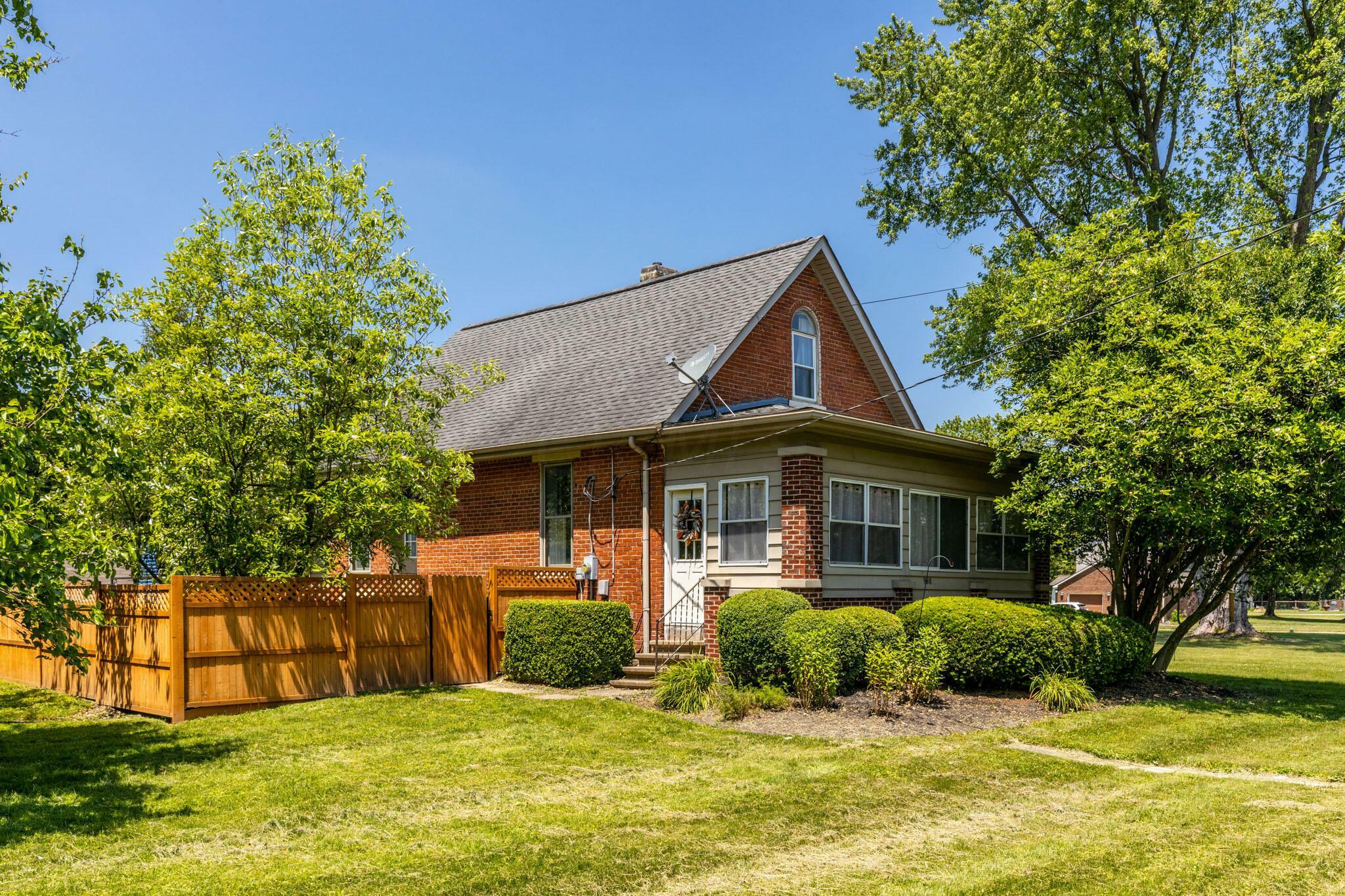 Property Photo: 988 Bowen Road OH 43110
