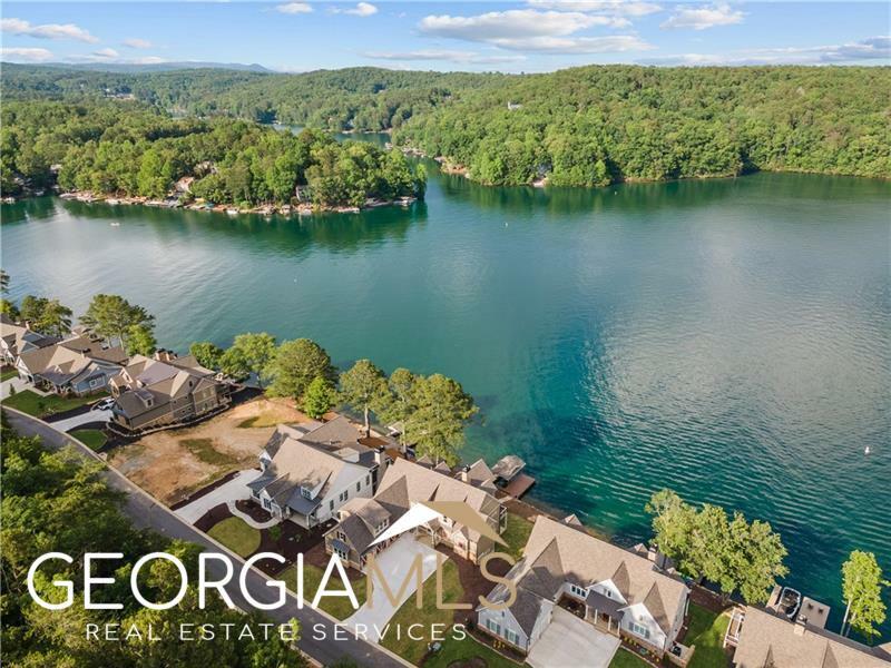 Property Photo: 570 Clearwater Landing GA 30183