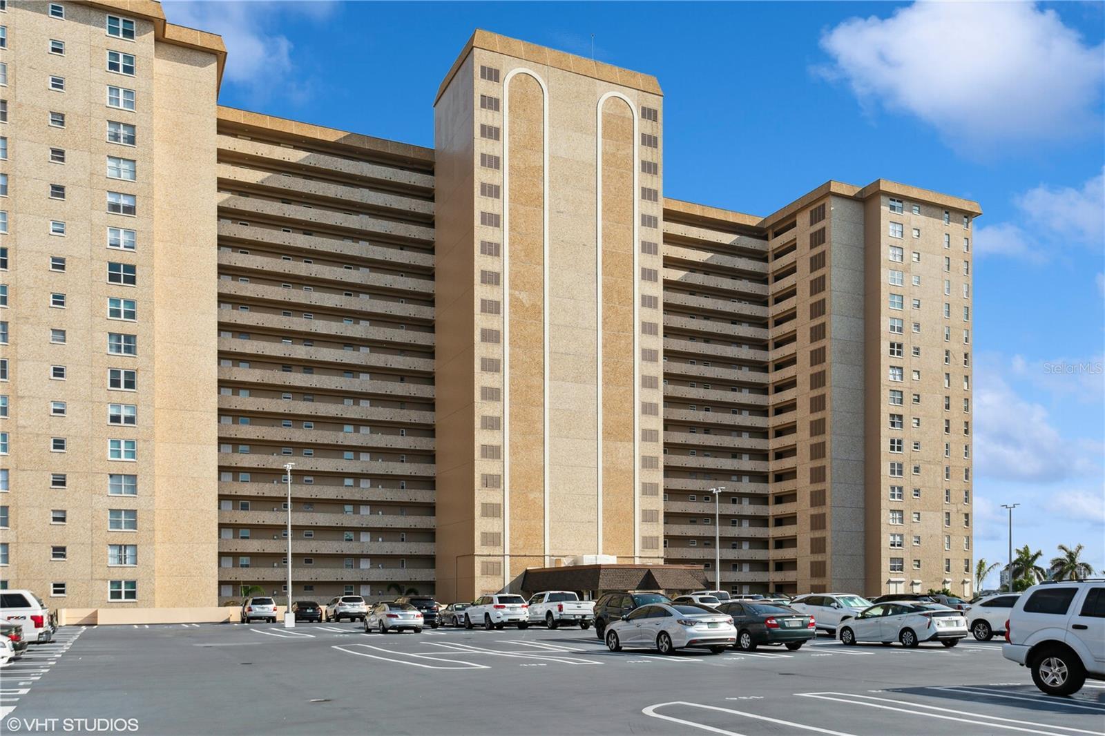 Property Photo: 5200 Brittany Drive S 1007 FL 33715
