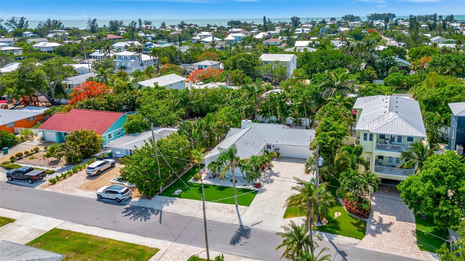 Property Photo:  155 Crescent Drive  FL 34216 