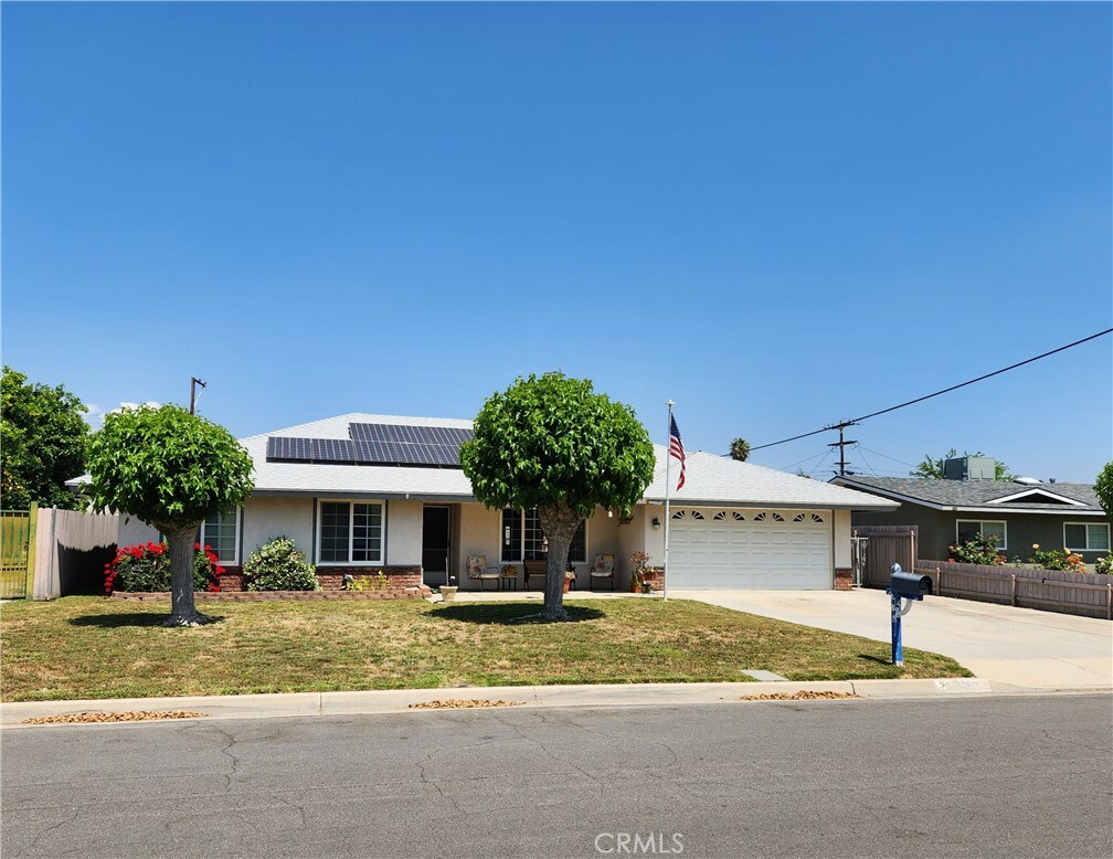 26360 Plymouth Street  Hemet CA 92544 photo