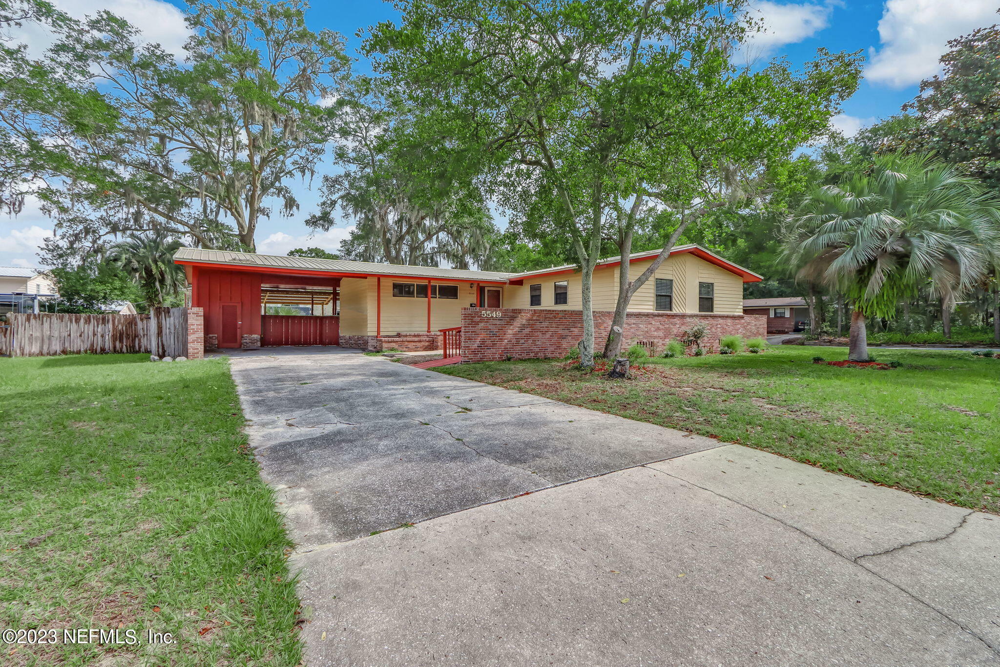 Property Photo:  5549 Edmar Road  FL 32277 