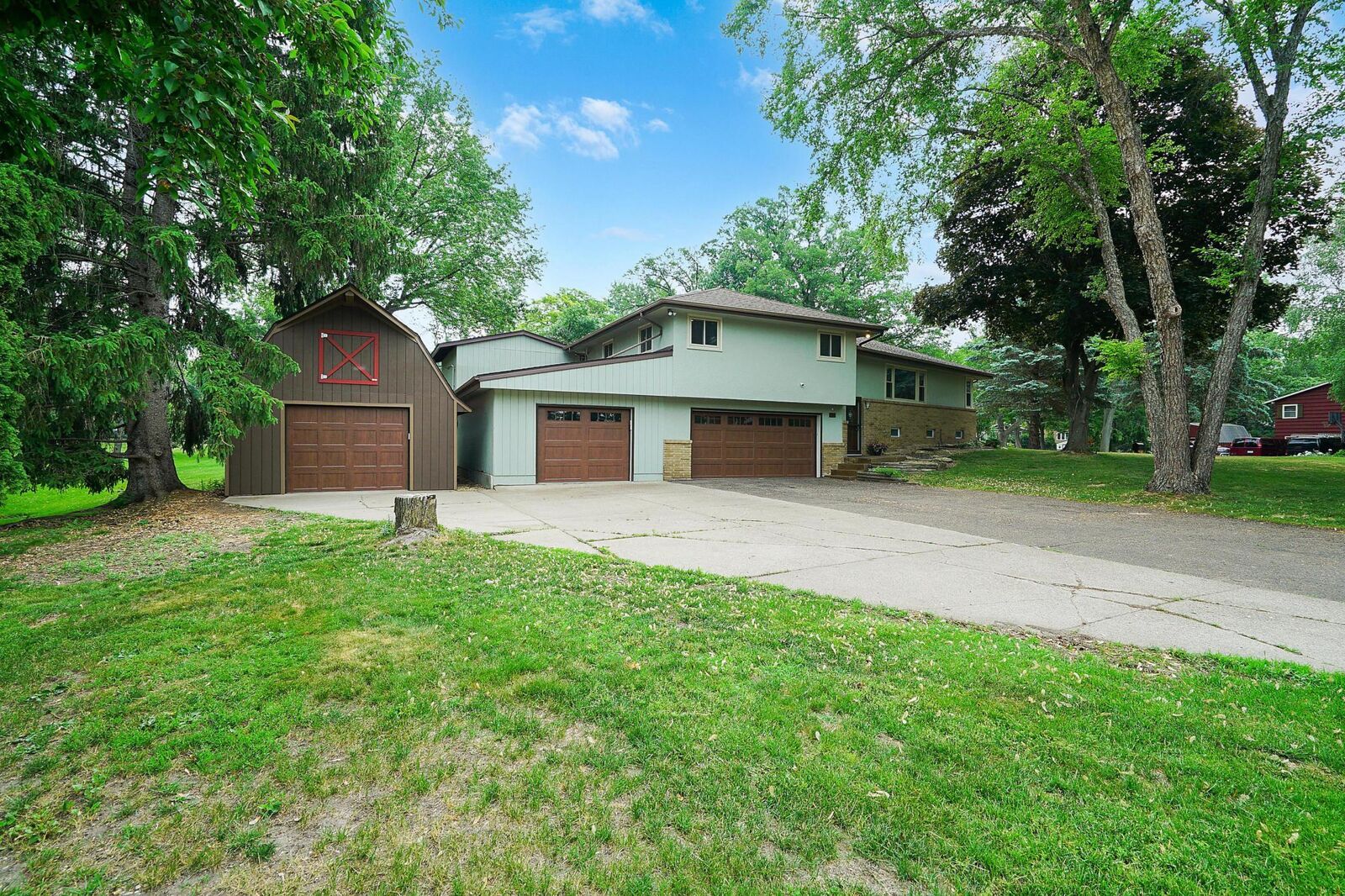 Property Photo: 4120 Trenton Lane N MN 55441