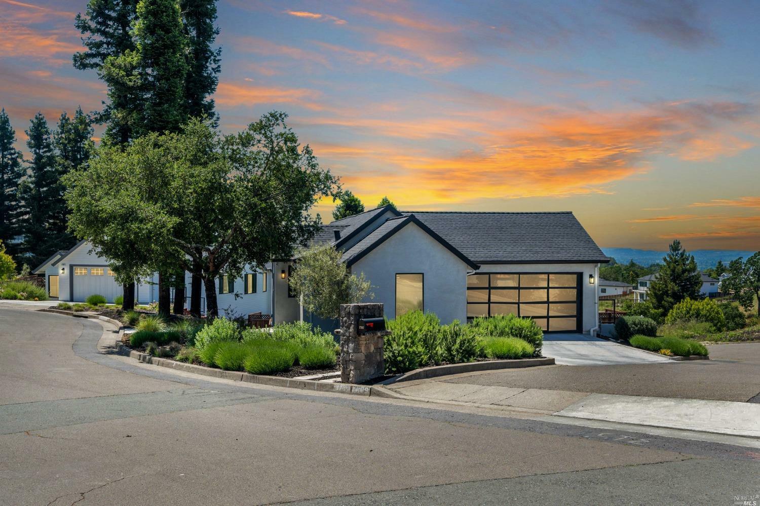 Property Photo: 3707 Deauville Place CA 95403