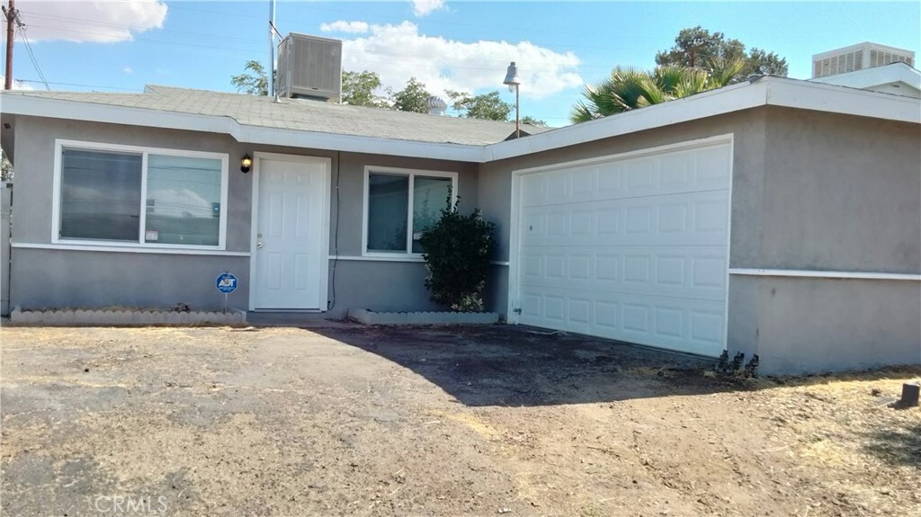 Property Photo: 1740 Sunrise Road CA 92311