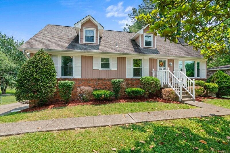 Property Photo: 4873 Shasta Dr TN 37138