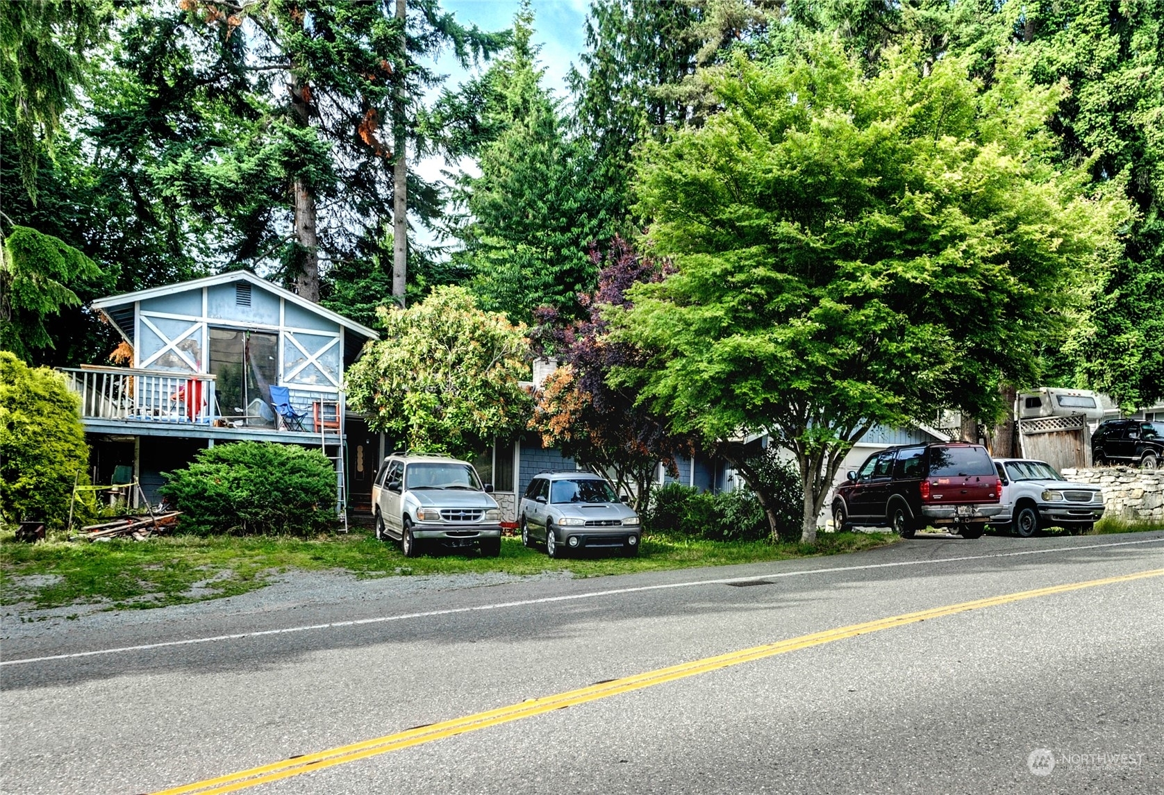 Property Photo:  9019 56th Street SE  WA 98290 