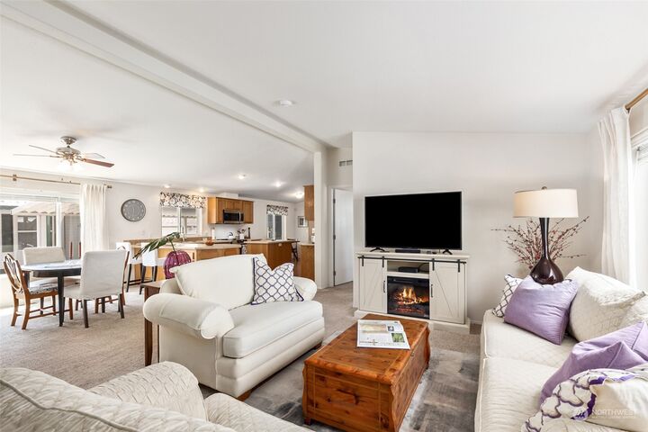 Property Photo: 14727 43rd Avenue NE 111 WA 98271