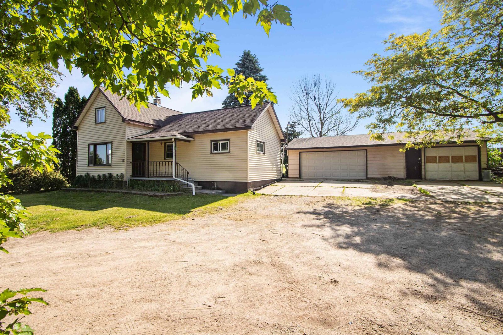 Property Photo:  N1910 US Hwy 151  WI 53014-9006 