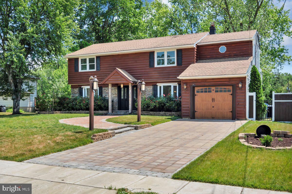 Property Photo:  426 Tearose Lane  NJ 08003 