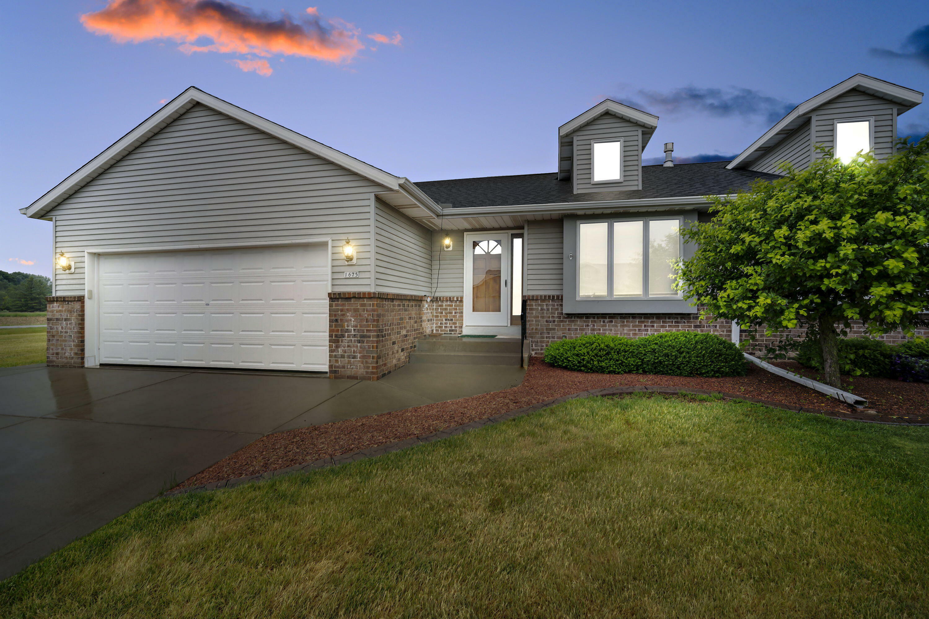 Property Photo:  1675 White Tail Run  WI 53027 