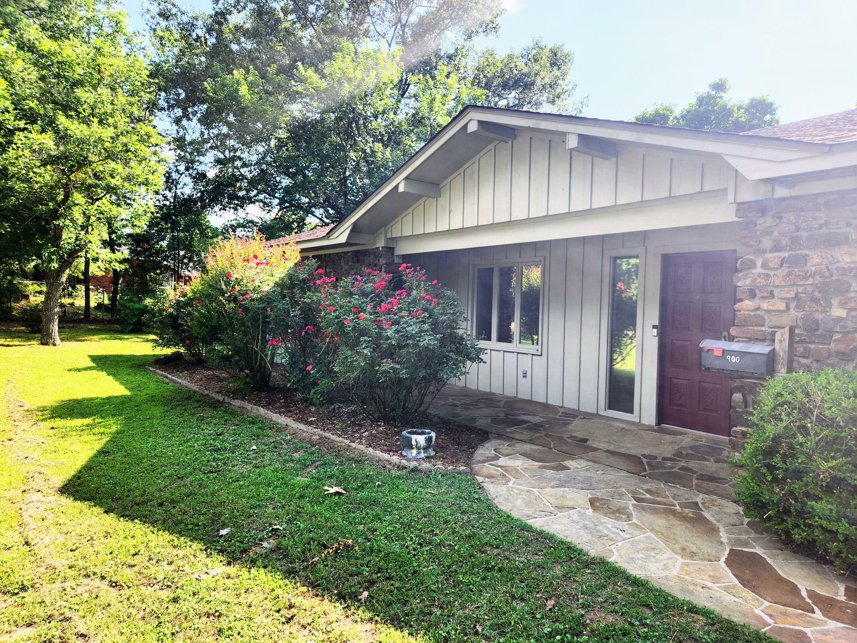 Property Photo:  900 Twin Cedar Drive  AR 72830 