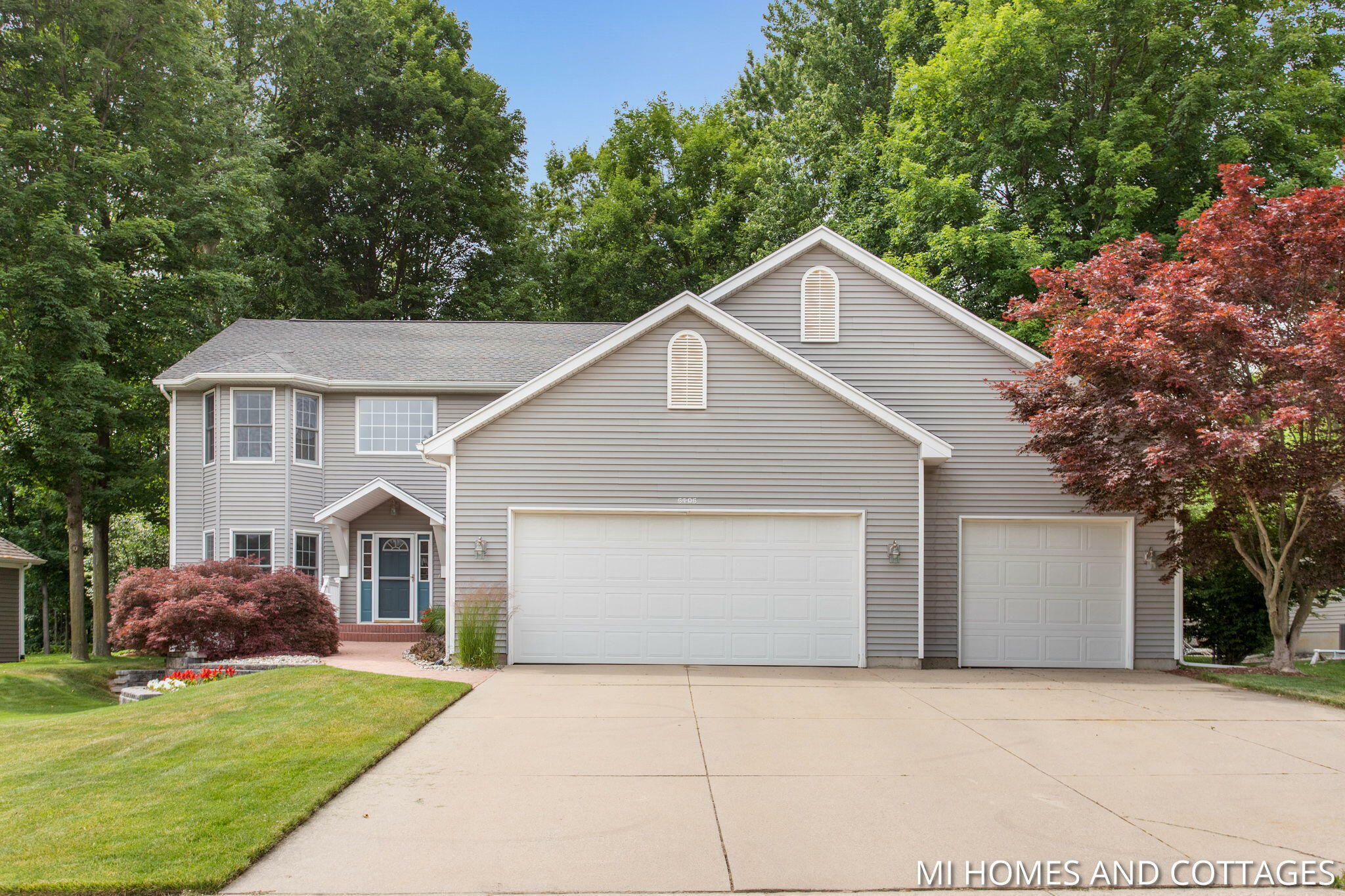 Property Photo:  5405 Naples Cedar Drive  MI 49519 