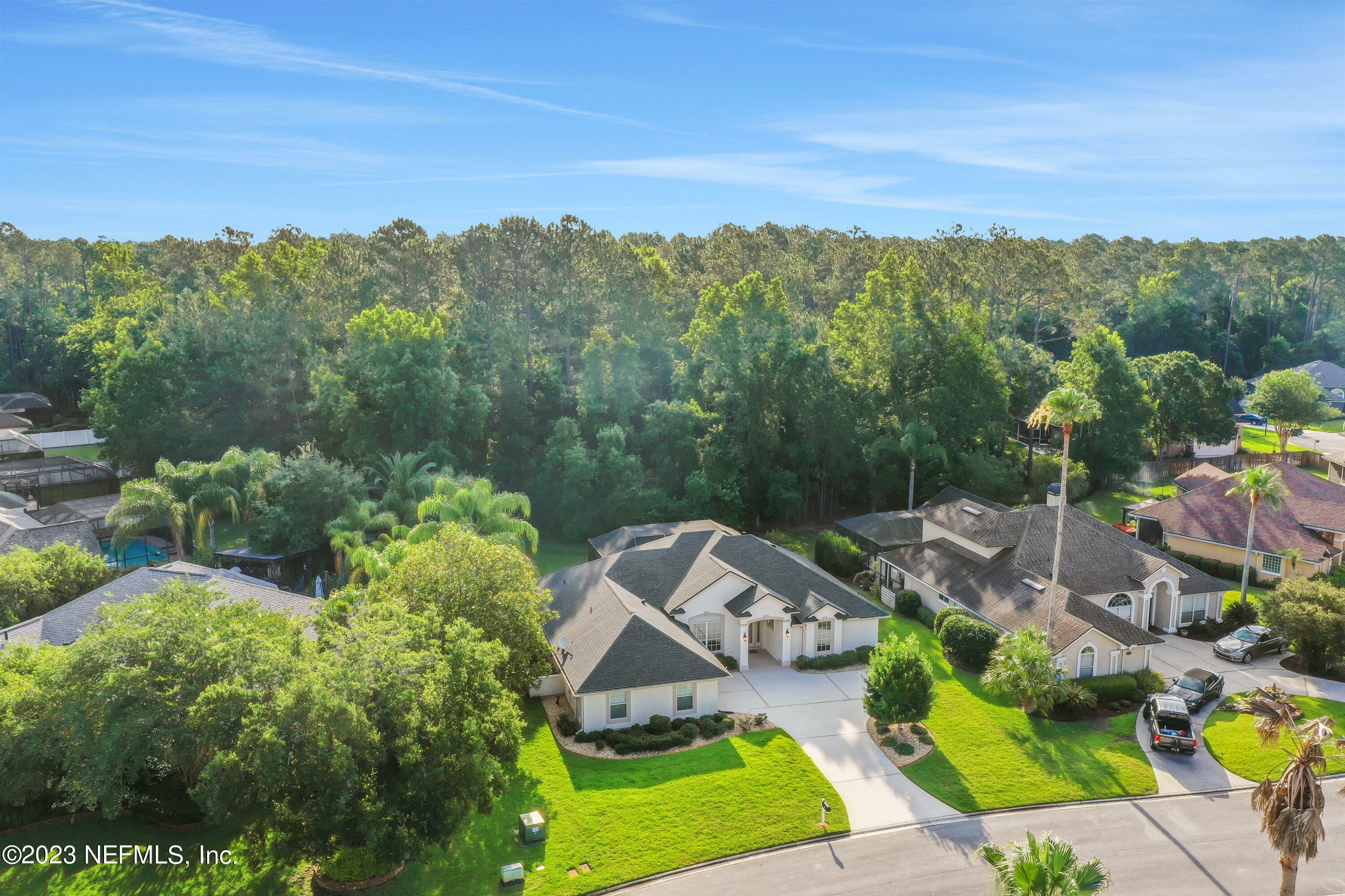 Property Photo: 9111 Starpass Drive FL 32256