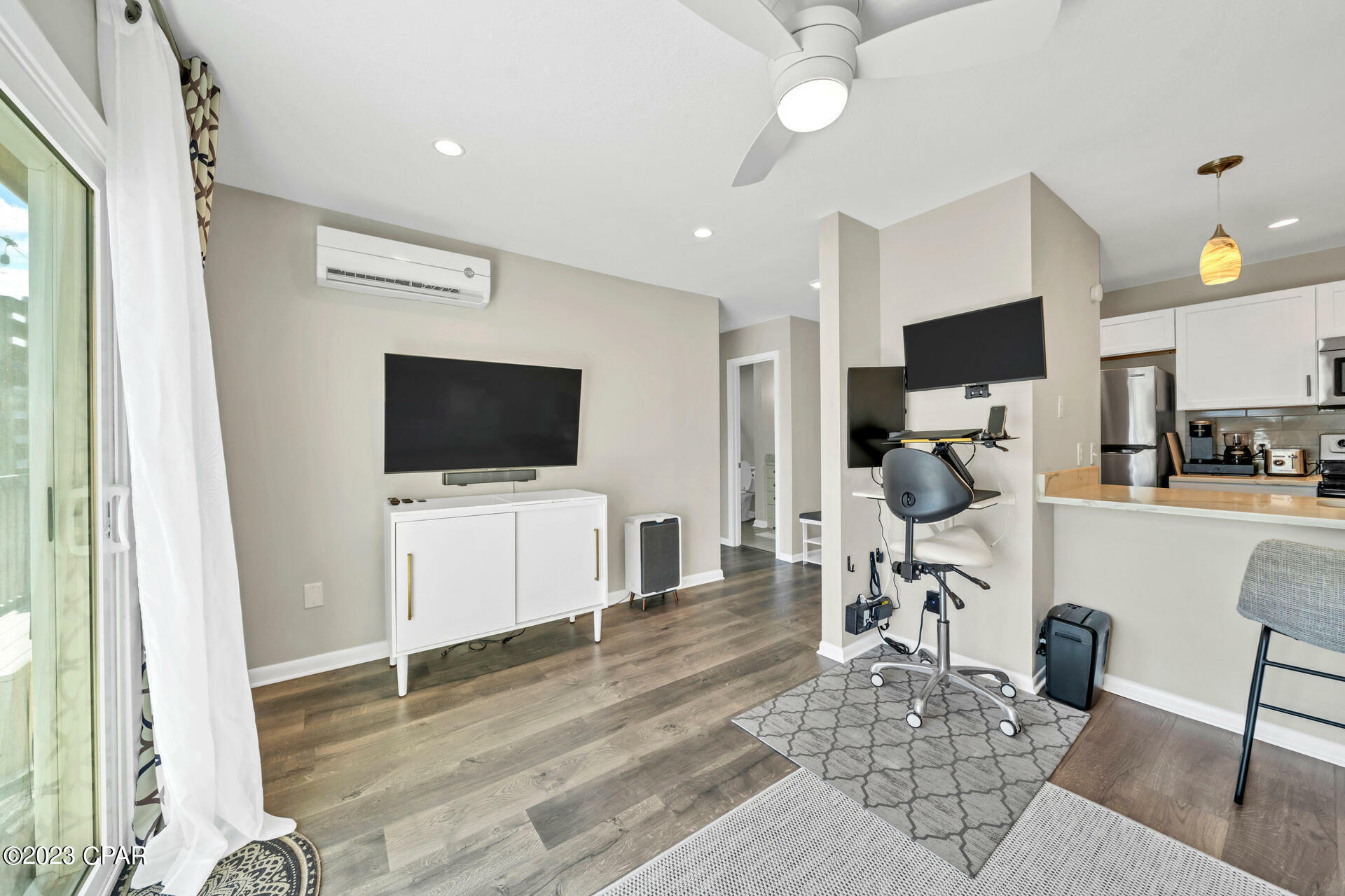 Property Photo: 4115 Albacore Street 5 FL 32408
