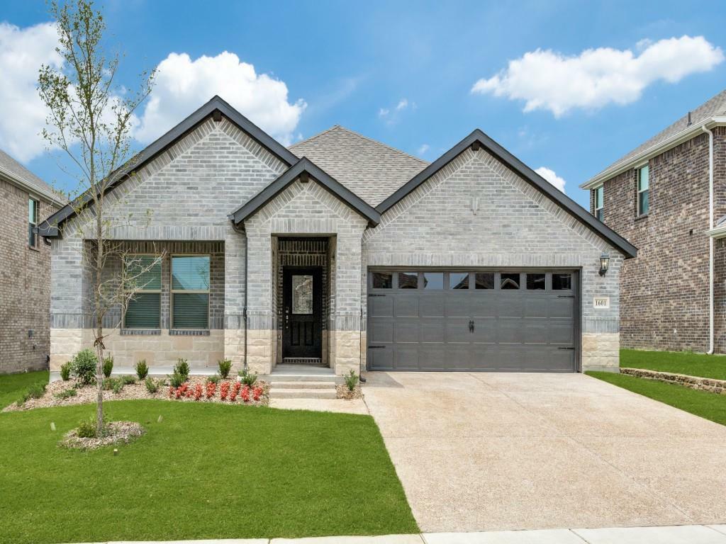 Property Photo:  1601 Cobblestone Road  TX 75454 