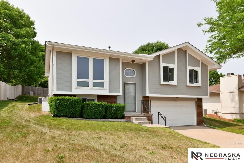 Property Photo: 12811 Laurel Avenue NE 68164