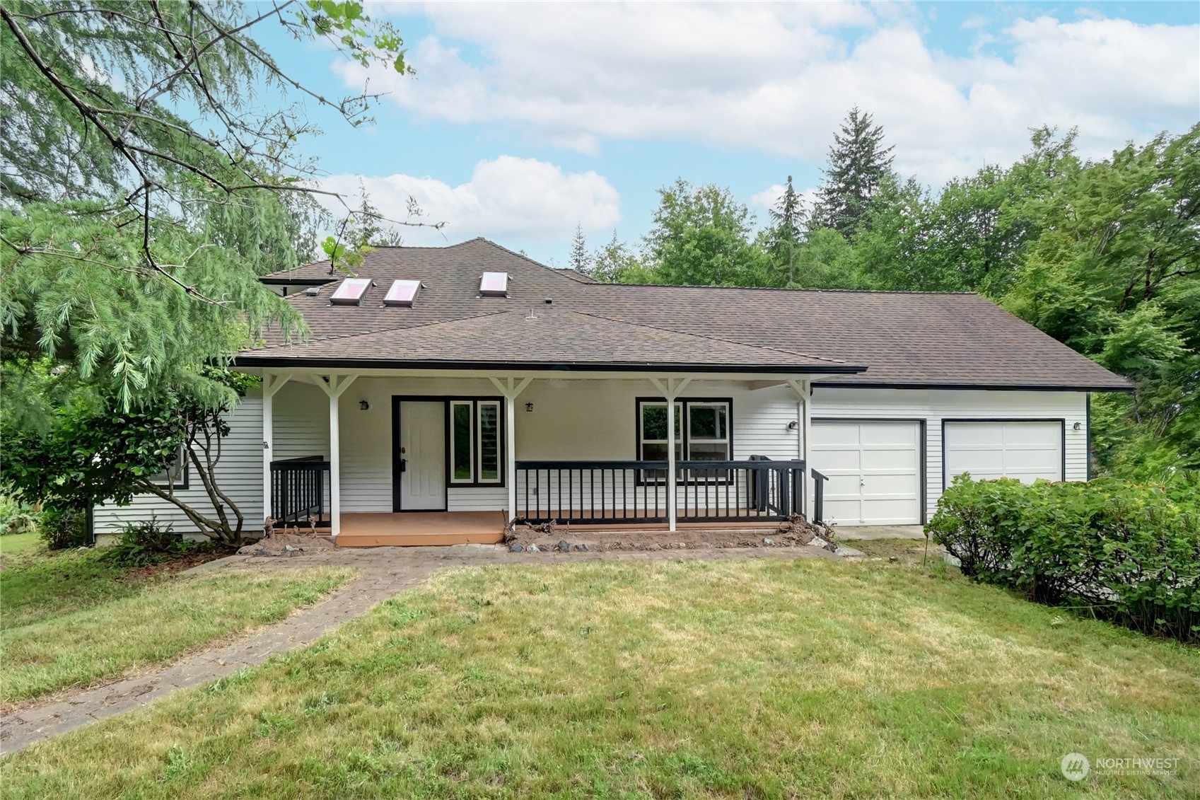 Property Photo: 12515 Chain Lake Road WA 98290
