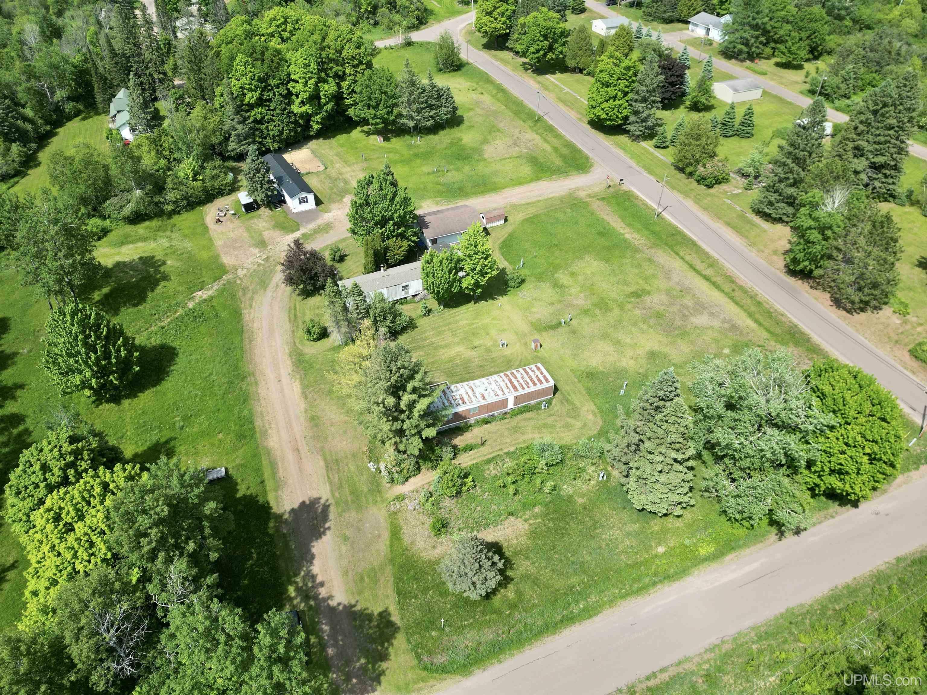 150 Zorich  Wakefield MI 49968 photo