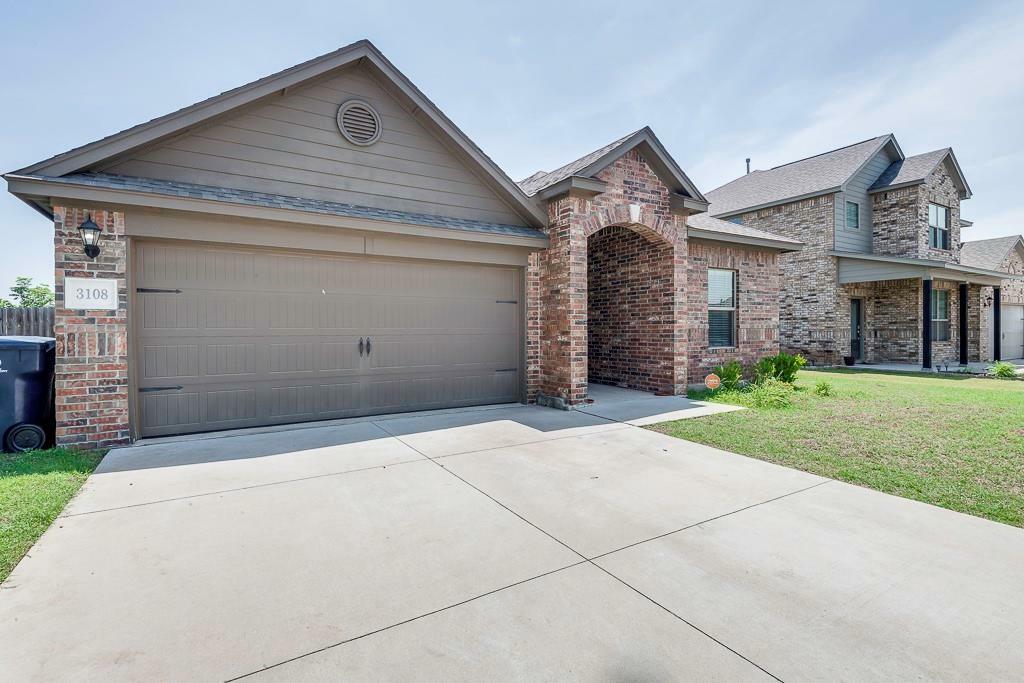 Property Photo: 3108 Copan Court OK 73099