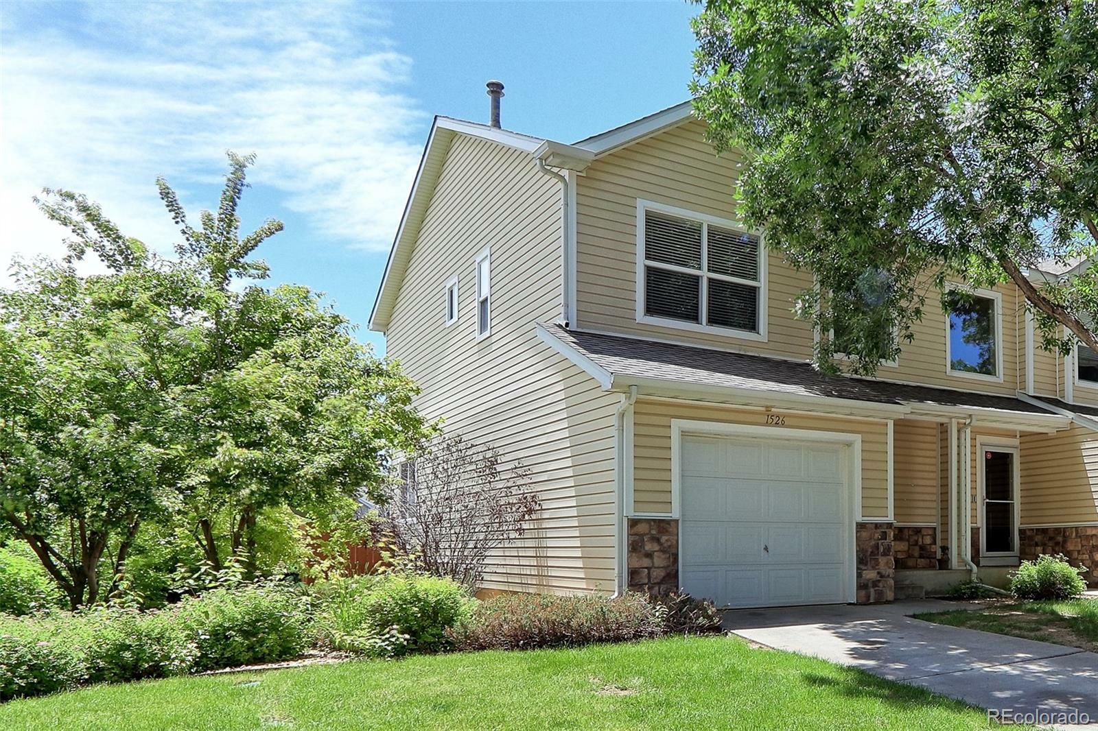 Property Photo:  1526 Oak Creek Drive  CO 80538 