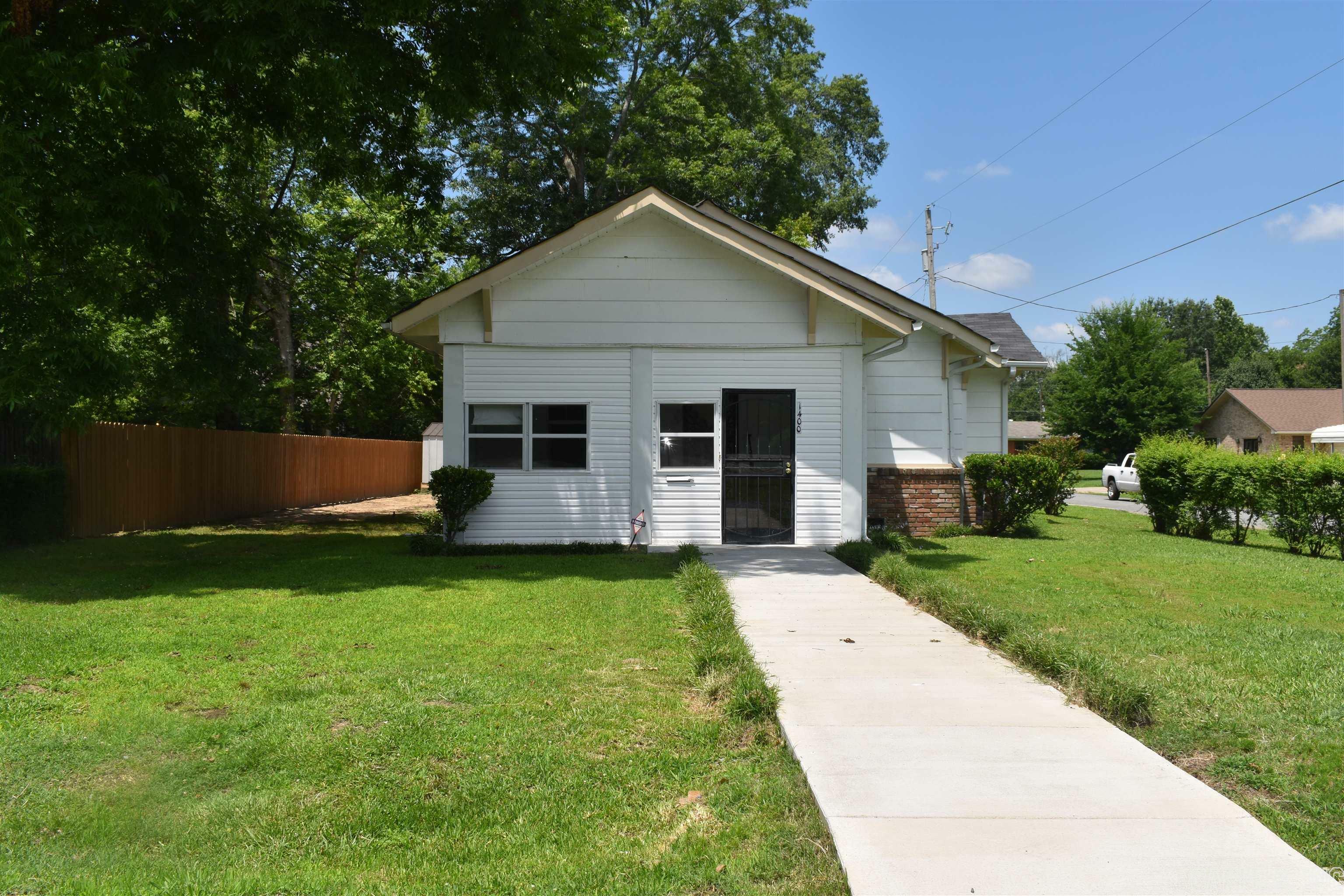 1400 E Texas  Pine Bluff AR 71601 photo