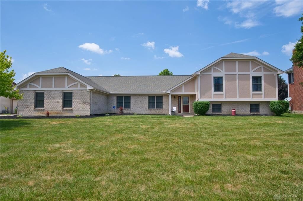 Property Photo:  3840 Mesquite Drive  OH 45440 