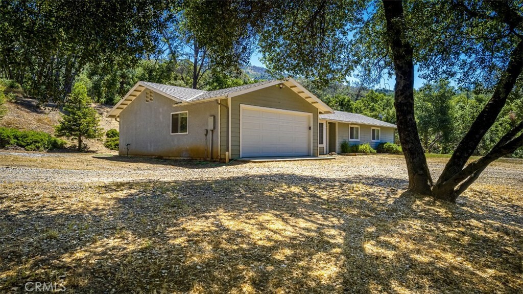 Property Photo:  34457 Bear Clover Circle  CA 93643 