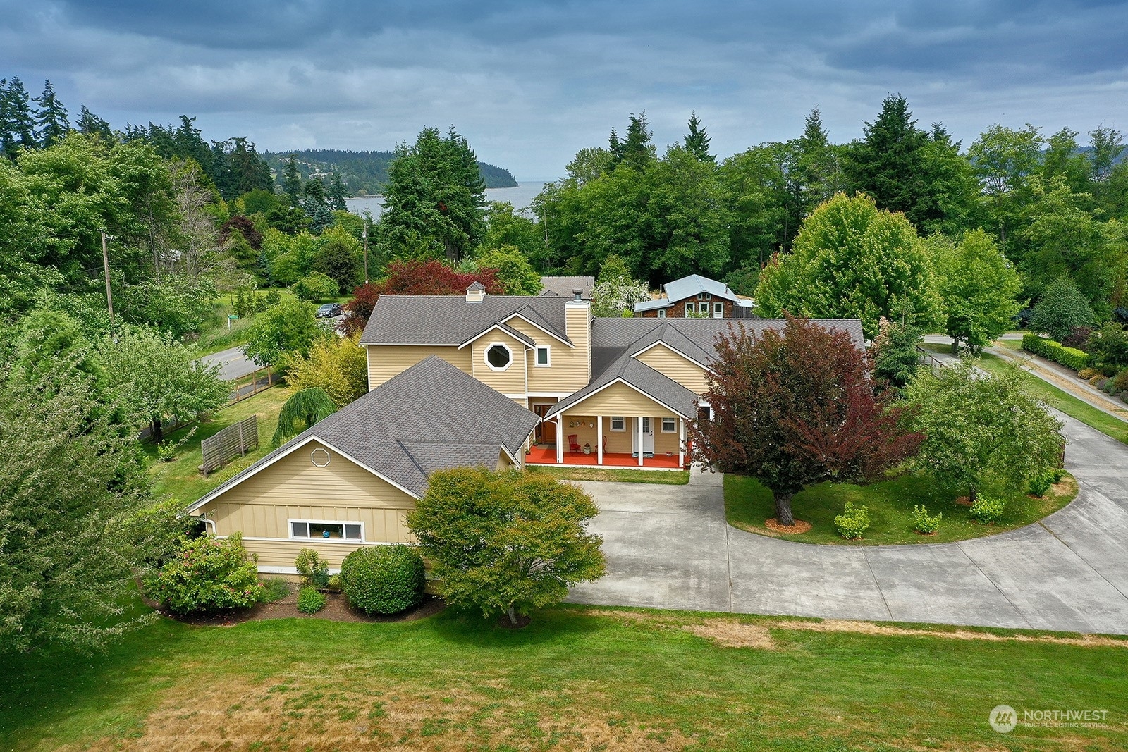 Property Photo:  1556 Beauregard Drive  WA 98249 